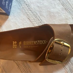 Birkenstock Madrid Sandals Size 39. Cognac color. Brand new. Never worn.